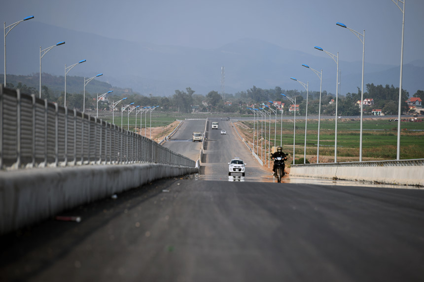 Hai dai du an nghin ty keo Ha Noi gan voi Ha Long hinh anh 34