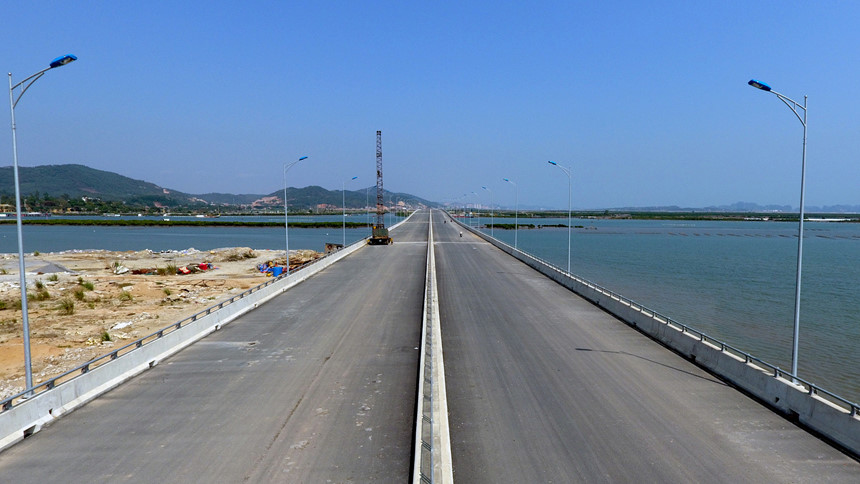 Hai dai du an nghin ty keo Ha Noi gan voi Ha Long hinh anh 42