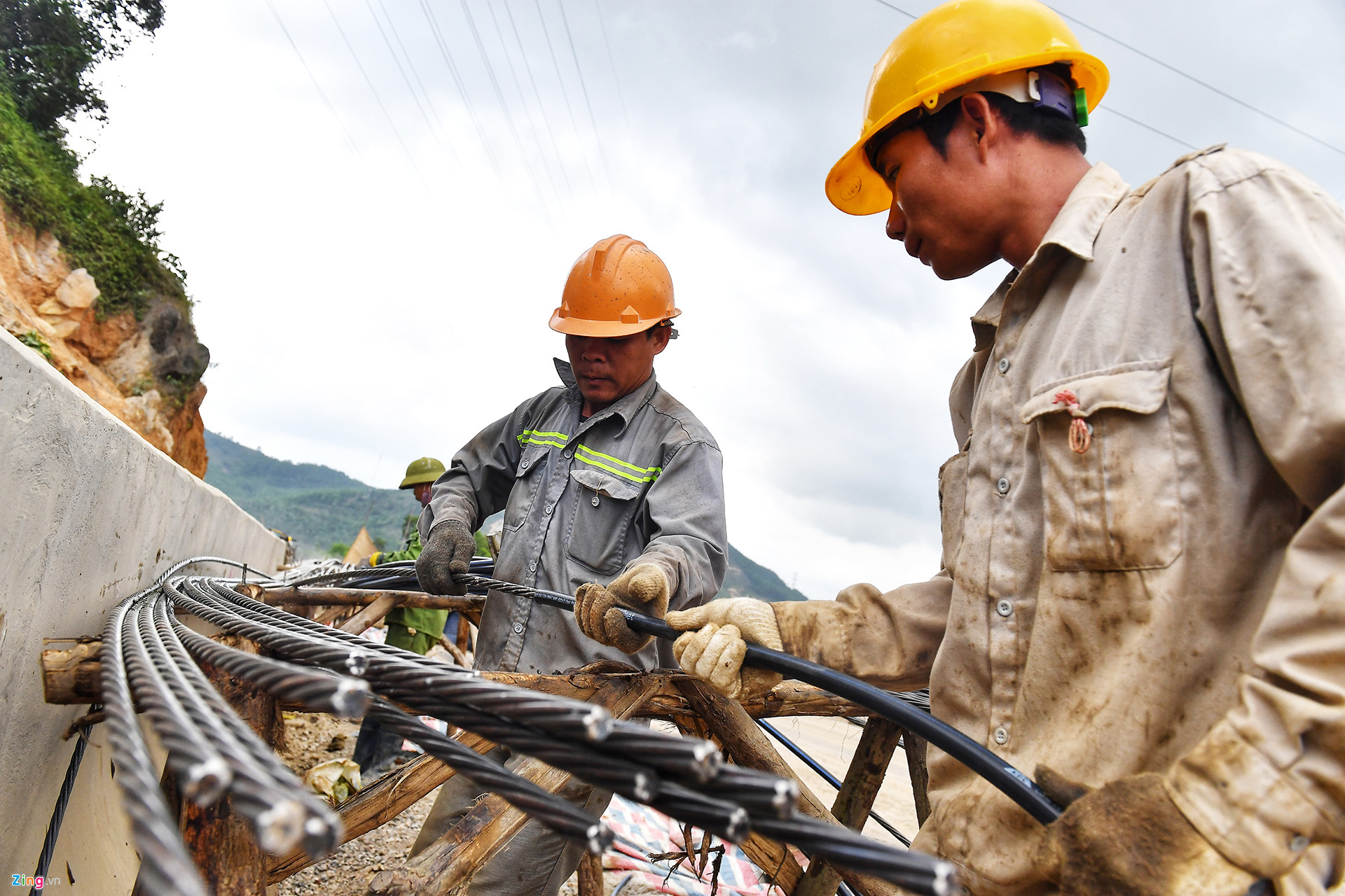 Bất động sản Vuông | CAO TỐC 12.000 TỶ ĐÁNH THỨC THƯƠNG CẢNG VÂN ĐỒN