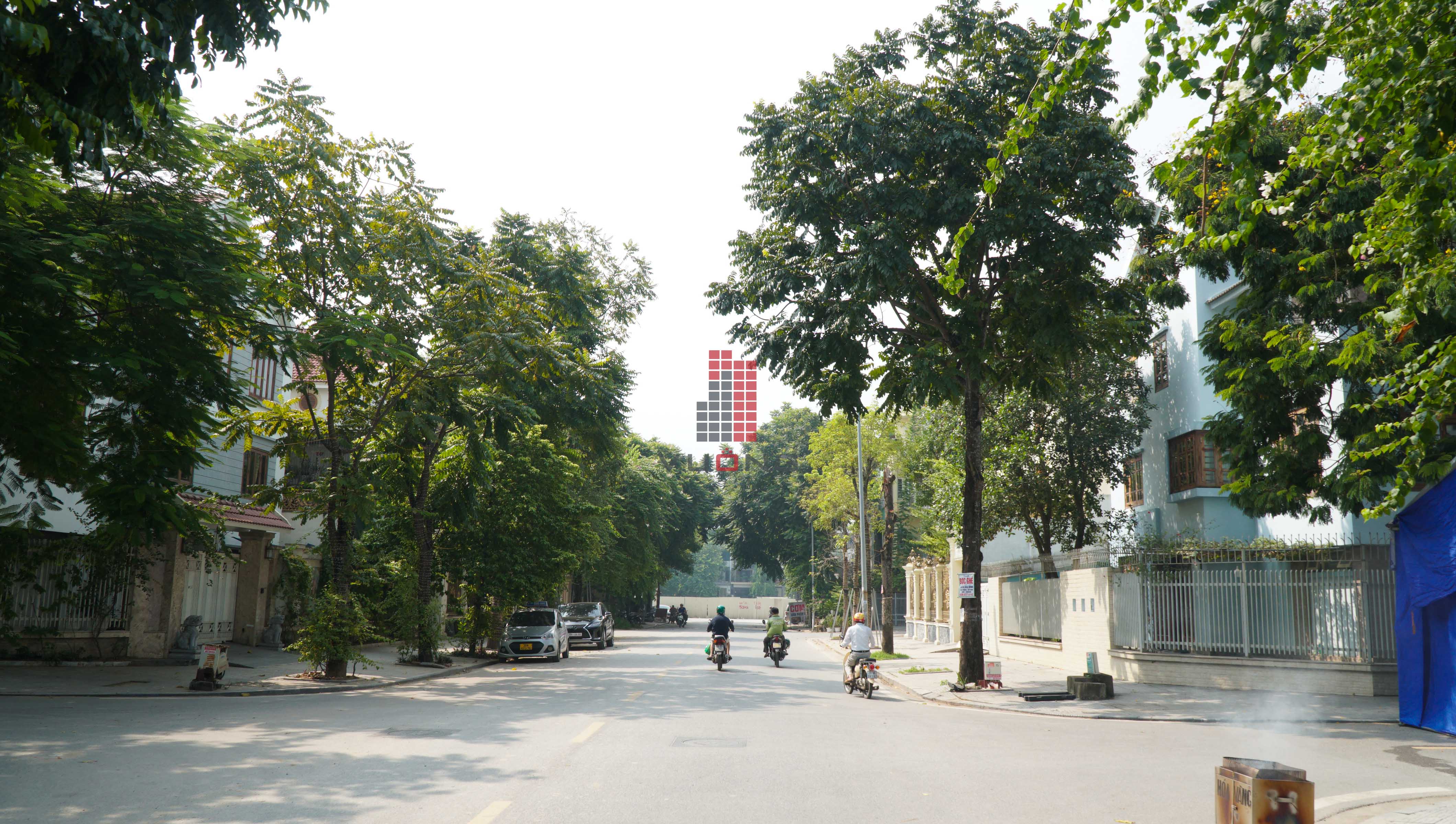 Bán nhà Biệt thự phân khu BTVP, mặt đường 16.5m, nhà hướng Tây - Bắc, Khu đô thị Văn Phú [#H1852.1618]