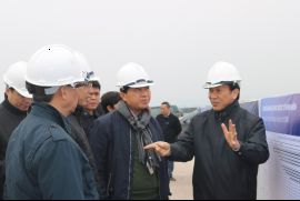 Thứ trưởng Lê Quang Hùng kiểm tra để nghiệm thu kỹ thuật xây dựng công trình đường cao tốc Hạ Long - Vân Đồn