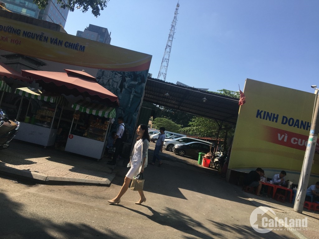 Cận cảnh 5.000m2 đất vàng giữa Sài Gòn trị giá 2.000 tỷ bị bán chỉ hơn 700 tỷ