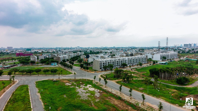 Ngổn ngang dự án khu đô thị 2 tỷ USD ven bờ sông đẹp nhất Sài Gòn sau gần 10 năm đầu tư - Ảnh 14.