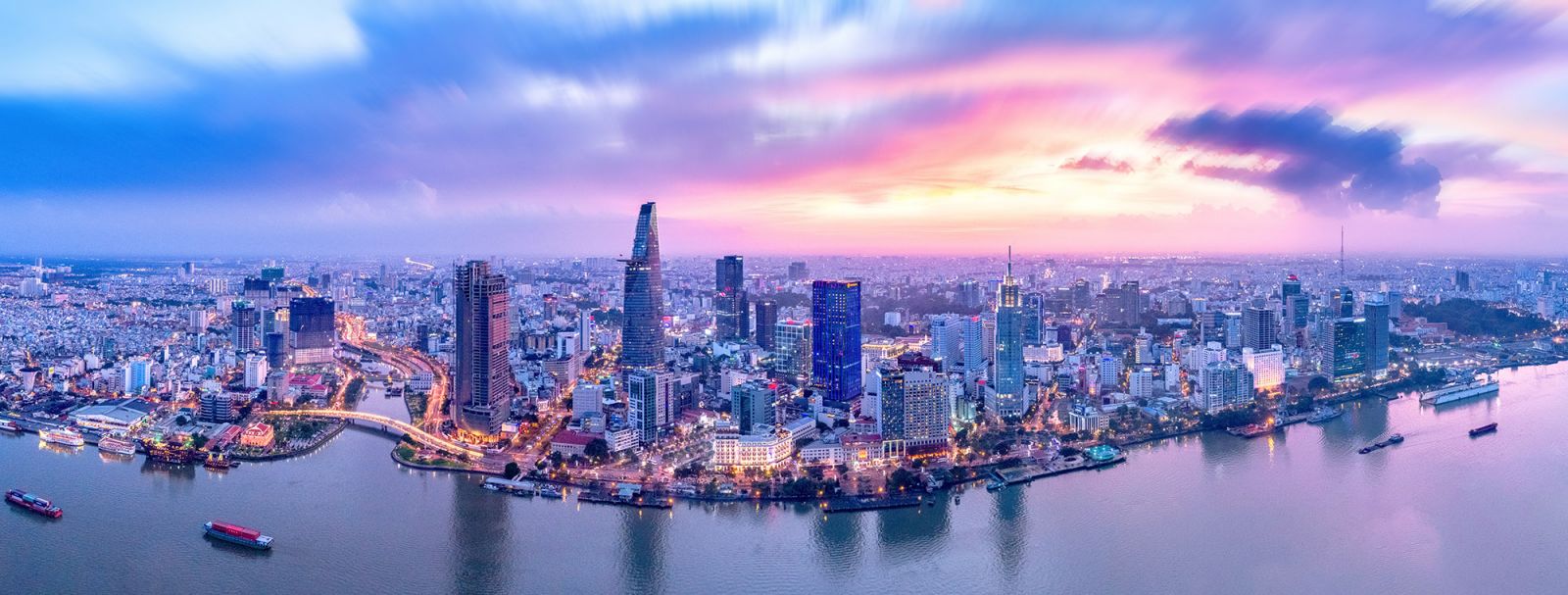Bất động sản Vuông | Vốn FDI đổ mạnh vào thị trường bất động sản Việt: Mừng hay lo?