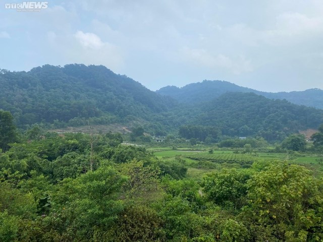 X&atilde; Y&ecirc;n B&agrave;i, một trong những "thủ phủ" sốt đất ở ven đ&ocirc; H&agrave; Nội. (Ảnh: Hạo Nhi&ecirc;n)