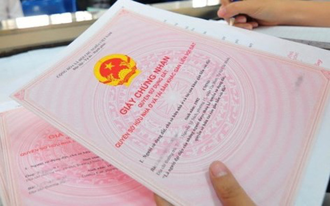 Sá» Äá» trong tay, Äáº¥t bá»ng âbá»c hÆ¡iâ