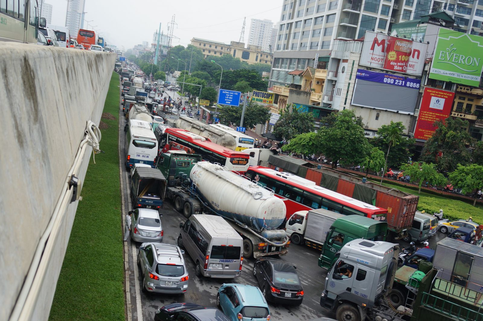 Bất động sản Vuông | Có một Hà Nội lem nhem như hôm nay...