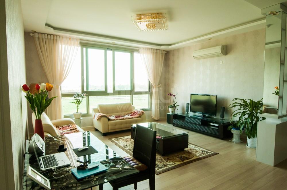 Phòng khách căn hộ Hyundai Hill State
