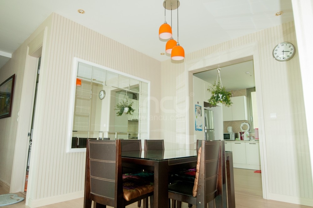 Khu vực bếp ăn