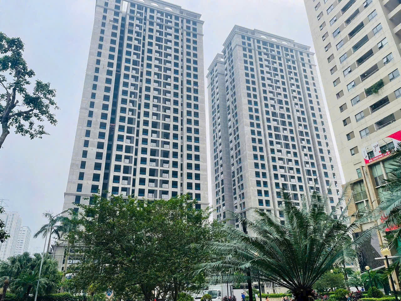 bán chung cư The Charm An Hưng