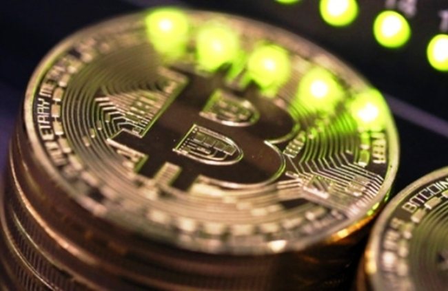TS. Nguyễn Trí Hiếu: Năm 2018, Việt Nam sẽ có địa ốc rao bán bằng Bitcoin
