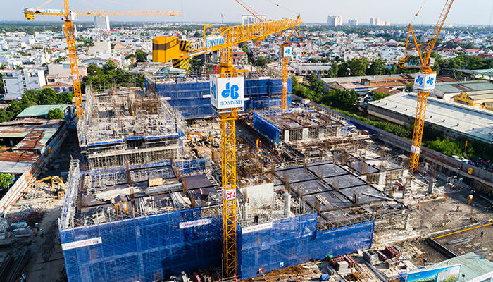 Bất động sản Vuông | Đà Nẵng: Coteccons, Hòa Bình, Hải Đăng bị xử phạt vì thi công sai phép