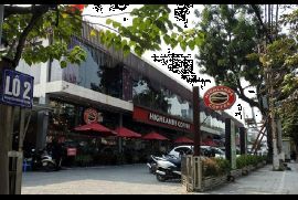 Phá dỡ loạt công trình vi phạm tại dự án cống hóa mương Nghĩa Đô