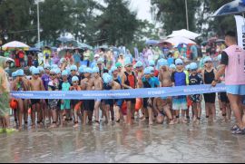 Chương trình giải chạy bơi phối hợp diễn ra tại bãi biển Trà Cổ thành phố Móng Cái ngày 1-2 tháng 10 năm 2022