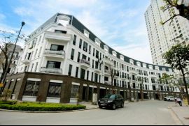 PHÍA TÂY HÀ NỘI DẪN DẮT THỊ TRƯỜNG NHÀ PHỐ THƯƠNG MẠI (SHOPHOUSE)