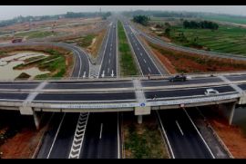 Quốc hội thông qua dự án cao tốc Bắc - Nam