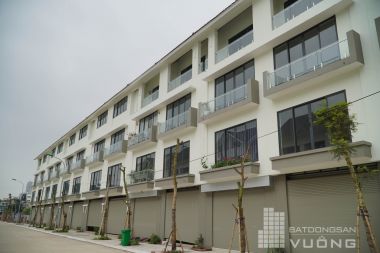 Bán Liền kề Geleximco Khu C NV Hướng Đông Bắc Đường 13,5m Diện Tích 120m² Xây Thô Hoàn Thiện Mặt Ngoài