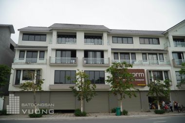 Bán Liền Kề Geleximco Khu C Hướng Tây Bắc Đường 13,5m Diện Tích 96m² Xây Thô Mặt Tiền 5m