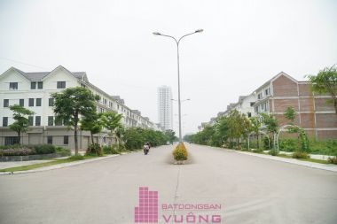 Bán Biệt Thự Geleximco Khu D Căn Góc Siêu Đẹp, Đường 13.5m, Rộng 454m2, View Công Viên