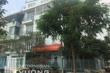 Bán Liền kề Văn Phú khu TT10 căn góc diện tích 132,18m2 mặt tiền 22,5m hướng Đông Bắc đường 16,5m đối diện trường Marie Curie phù hợp đầu tư hoặc kinh doanh buôn bán