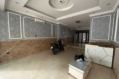 Bán Liền kề Lacasta Văn Phú HTT1 diện tích 72m2 mặt tiền 5m hướng Tây Nam đường 19,5m nhà hoàn thiện nội thất đẹp
