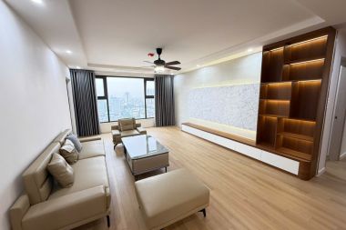 Bán Chung cư Lacasta Văn Phú tòa A diện tích 117,36m2 căn góc 3 phòng ngủ 2 vệ sinh view thoáng đầy đủ nội thất giá tốt