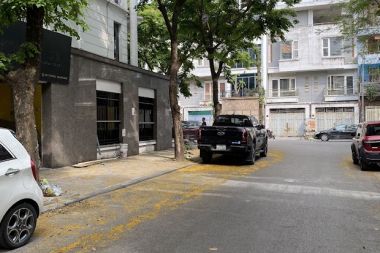 BÁN LIỀN KỀ V6D VĂN PHÚ DIỆN TÍCH RỘNG 75,5M² HOÀN THIỆN ĐẸP ĐƯỜNG 12M GIÁ HỢP LÝ
