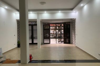 Cho thuê Liền kề Văn Phú LK20A diện tích 75m2 mặt tiền 6m hướng Đông Nam đường 12m nhà hoàn thiện cho thuê tầng 1 ngay ủy ban nhân dân Hà Đông