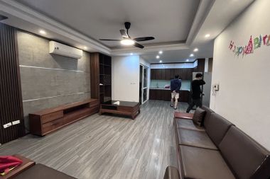 Cần bán căn Chung cư CT8 Dương Nội diện tích 123,6m2 , thiết kế bếp riêng biệt, 03 phòng ngủ 02 vệ sinh 