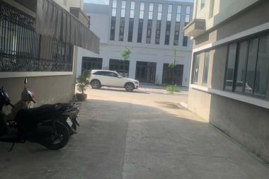 BÁN LIỀN KỀ KHU B KĐT GELEXIMCO: DIỆN TÍCH 101M2, MẶT TIỀN 5M HƯỚNG ĐÔNG NAM