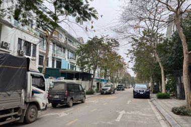 BÁN LIỀN KỀ KHU C KĐT GELEXIMCO: DIỆN TÍCH 140M2, MẶT TIỀN 24M LÔ GÓC HƯỚNG ĐÔNG BẮC