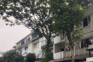 BÁN LIỀN KỀ LÔ D6 KĐT GELEXIMCO: DIỆN TÍCH 108M2, MẶT TIỀN 6M HƯỚNG ĐÔNG NAM THOÁNG MÁT VỊ TRÍ ĐẸP GẦN CÔNG VIÊN