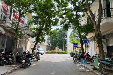 BÁN LIỀN KỀ KĐT ĐÔ NGHĨA (KHU D DƯƠNG NỘI): DIỆN TÍCH 100M2, MẶT TIỀN 5M HƯỚNG TÂY BẮC. NHÀ THÔ NGUYÊN BẢN DỰ ÁN