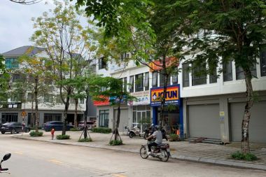 BÁN LIỀN KỀ KHU C KĐT GELEXIMCO: DIỆN TÍCH 60M2, MẶT TIỀN 4M HƯỚNG TÂY BẮC MẶT ĐƯỜNG 26M TRỤC CHÍNH KHU C RỘNG RÃI, DỄ TIẾP CẬN