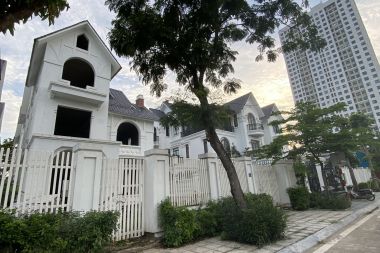 Bán Biệt thự 320 m<sup>2</sup> phân khu C Khu đô thị Geleximco - Lê Trọng Tấn