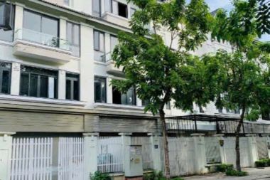 BÁN CĂN LIỀN KỀ LÔ A23 KĐT GELEXIMCO: DIỆN TÍCH 120M2, MẶT TIỀN 6M HƯỚNG TÂY NAM NHÀ ĐÃ HOÀN THIỆN CÓ TRANG BỊ THANG MÁY