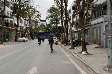 BÁN LIỀN KỀ KĐT VĂN PHÚ: DIỆN TÍCH 91M2, MẶT TIỀN 4.5M HƯỚNG ĐÔNG BẮC