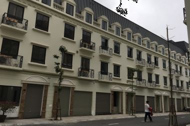 Bán liền kề La Casta lô HTT1 diện tích 72.5m mặt tiền 5m giá 5.4 tỷ