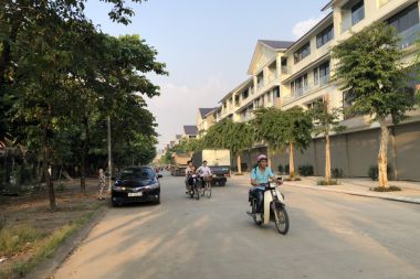 Cần bán gấp nhà liền kề khu C Geleximco Lê Trọng Tấn, Dương Nội, Hà Đông hướng Đông Nam