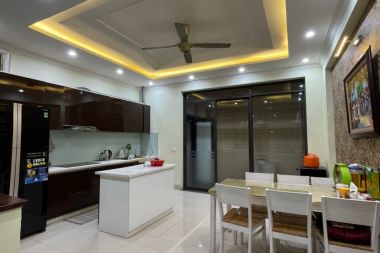 Bán liền kề An Hưng hướng Đông Nam diện tích 82,5 m2 đã hoàn thiện đẹp, gần trường tiểu học An Hưng